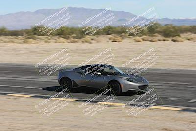 media/Nov-23-2025-Speed Ventures (Sun) [[88f20b6e61]]/4-Black Group/Session 2 (Turn 10 Inside)/